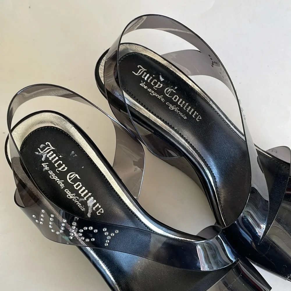 Juicy Couture Carefully Black Clear Strappy Y2K Wedge Sandals size 9